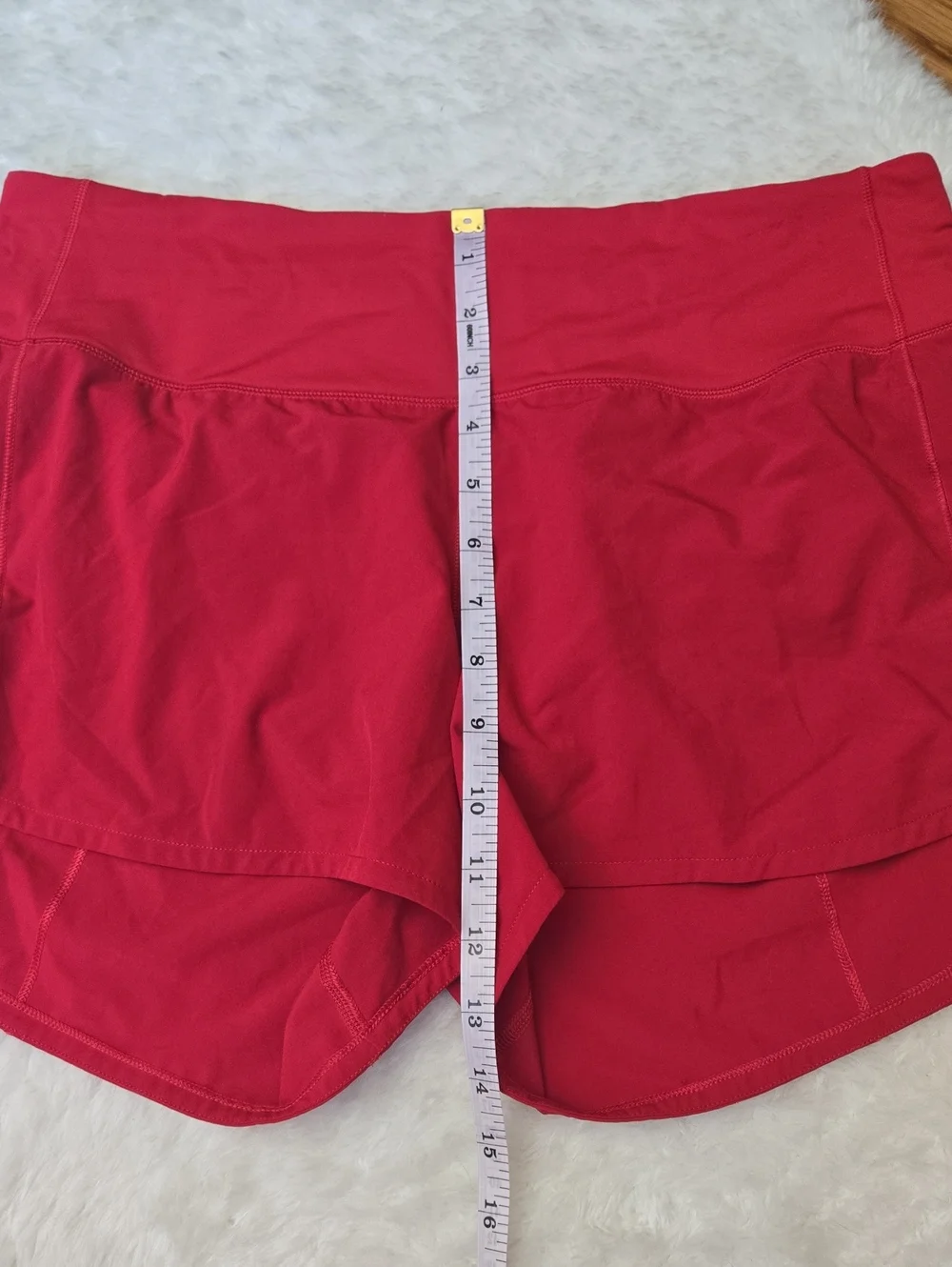 Lululemon Red Speed Short, Womens Size 8